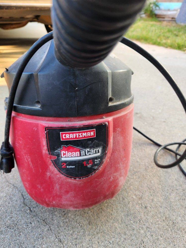 Craftsman SHOP VAC, 2 gallon, Portable, Lightweight
