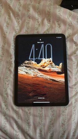 iPad 10th gen 64GB Blue
