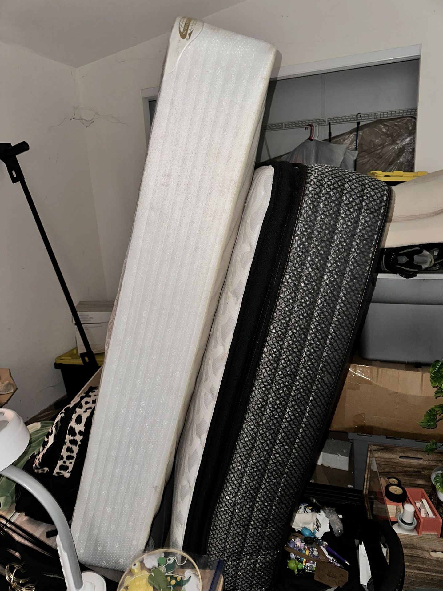 Full Size Bed