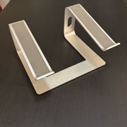 Laptop Stand