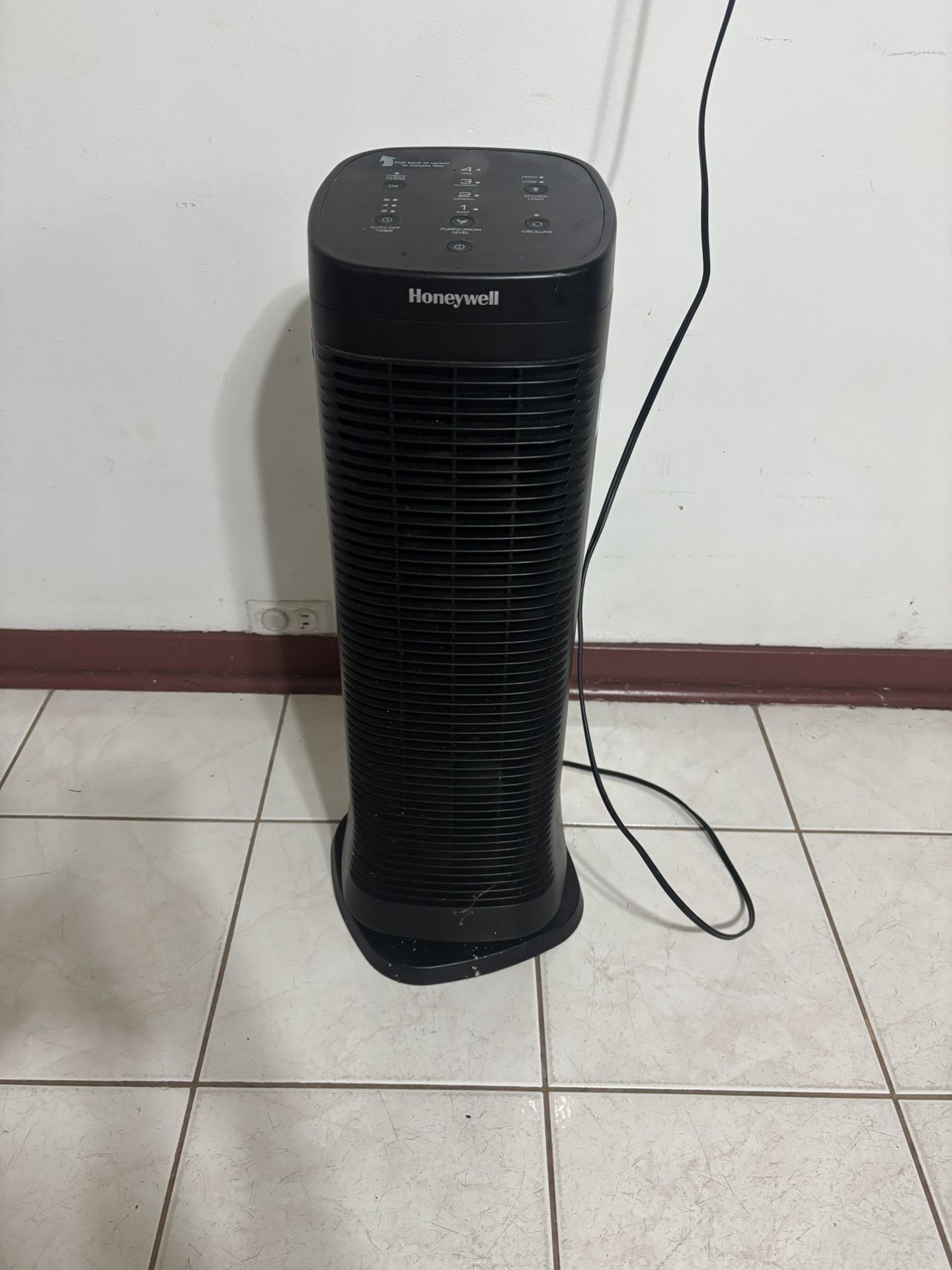 Honeywell Air Genius 5 Oscillating Tower Air Purifier and Odor Reducer -Black, HFD320