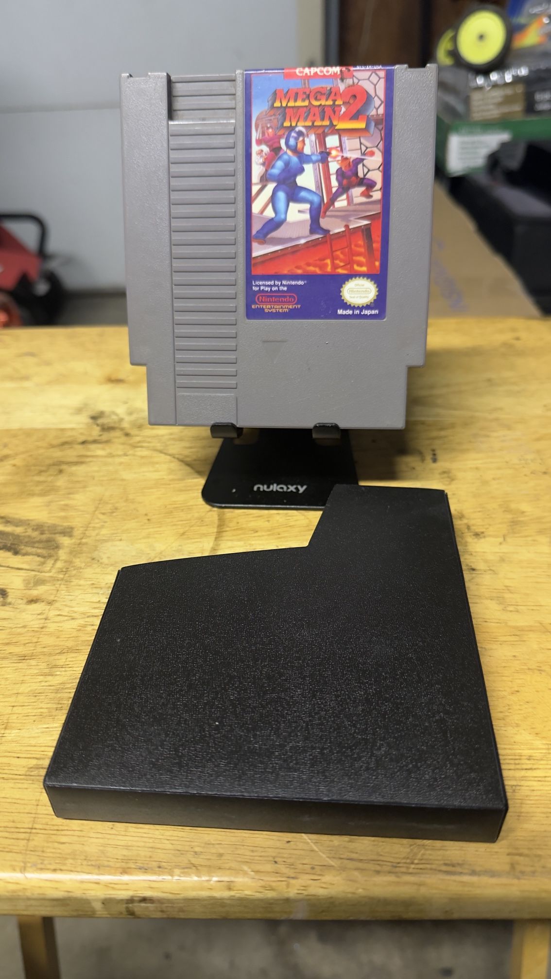 Nintendo Mega Man 2 Game Authentic