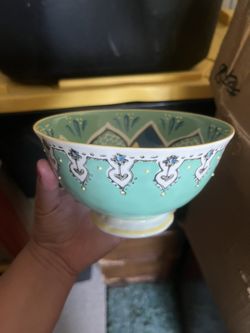 Anthropologie bowls set of 3