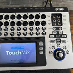 QSC TouchMix-16 22-channel Touchscreen Digital Mixer