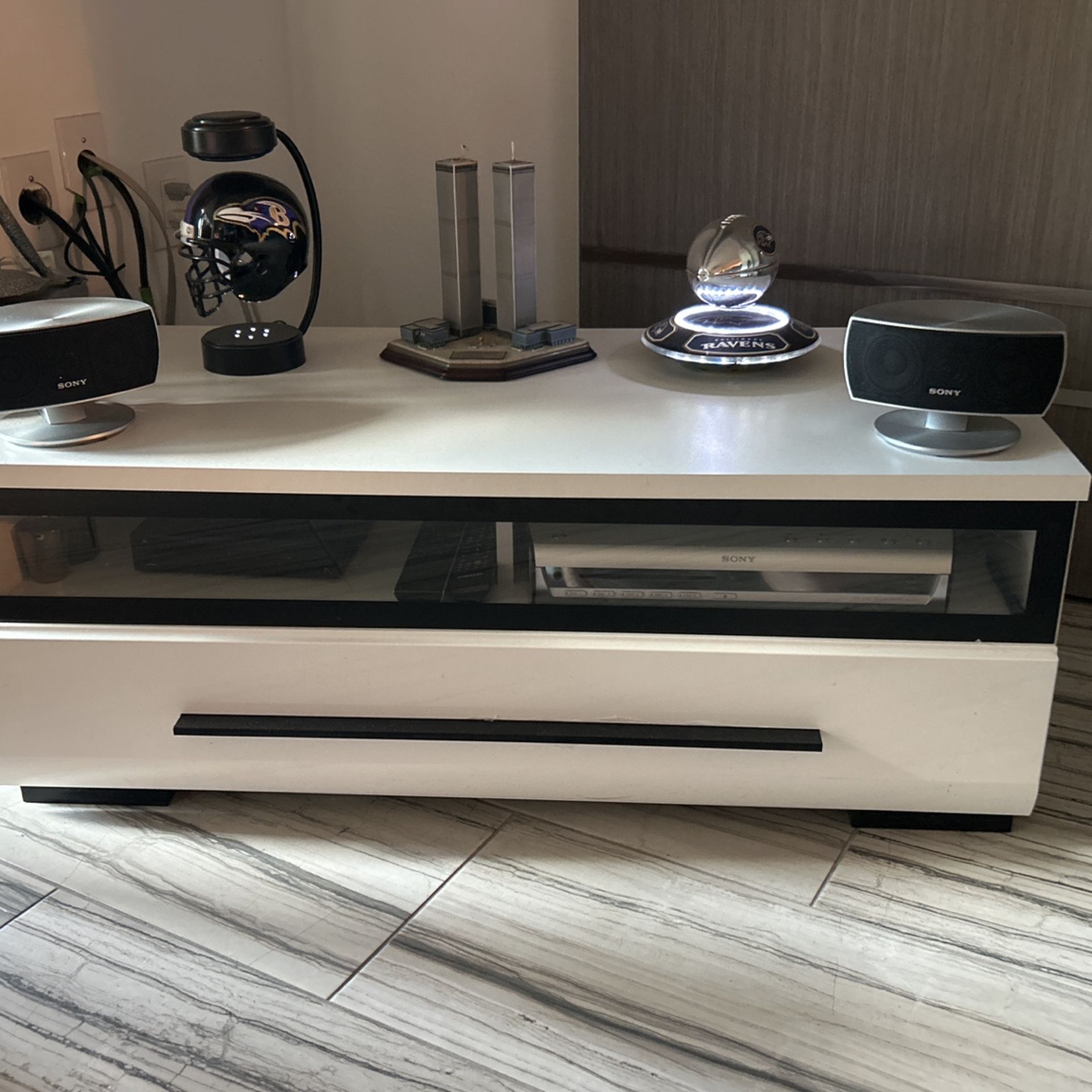 DVD Surround Sound System