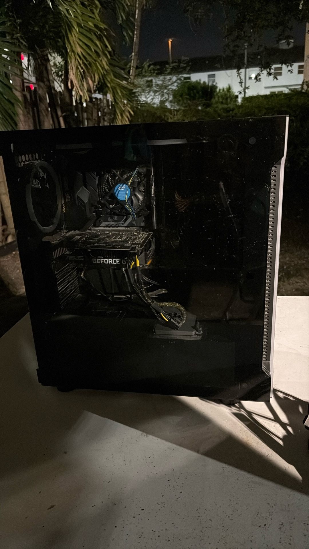 SKYTECH PREBUILT GPU NOT WORKING