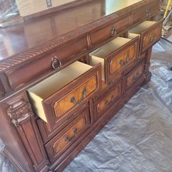 Beautiful Ashley Dresser and Mirror 