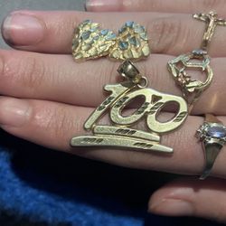 Gold Pendant And Nugget Earrings