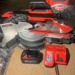MILWAUKEE 18v DUEL Dual Bevel Sliding MITER SAW 