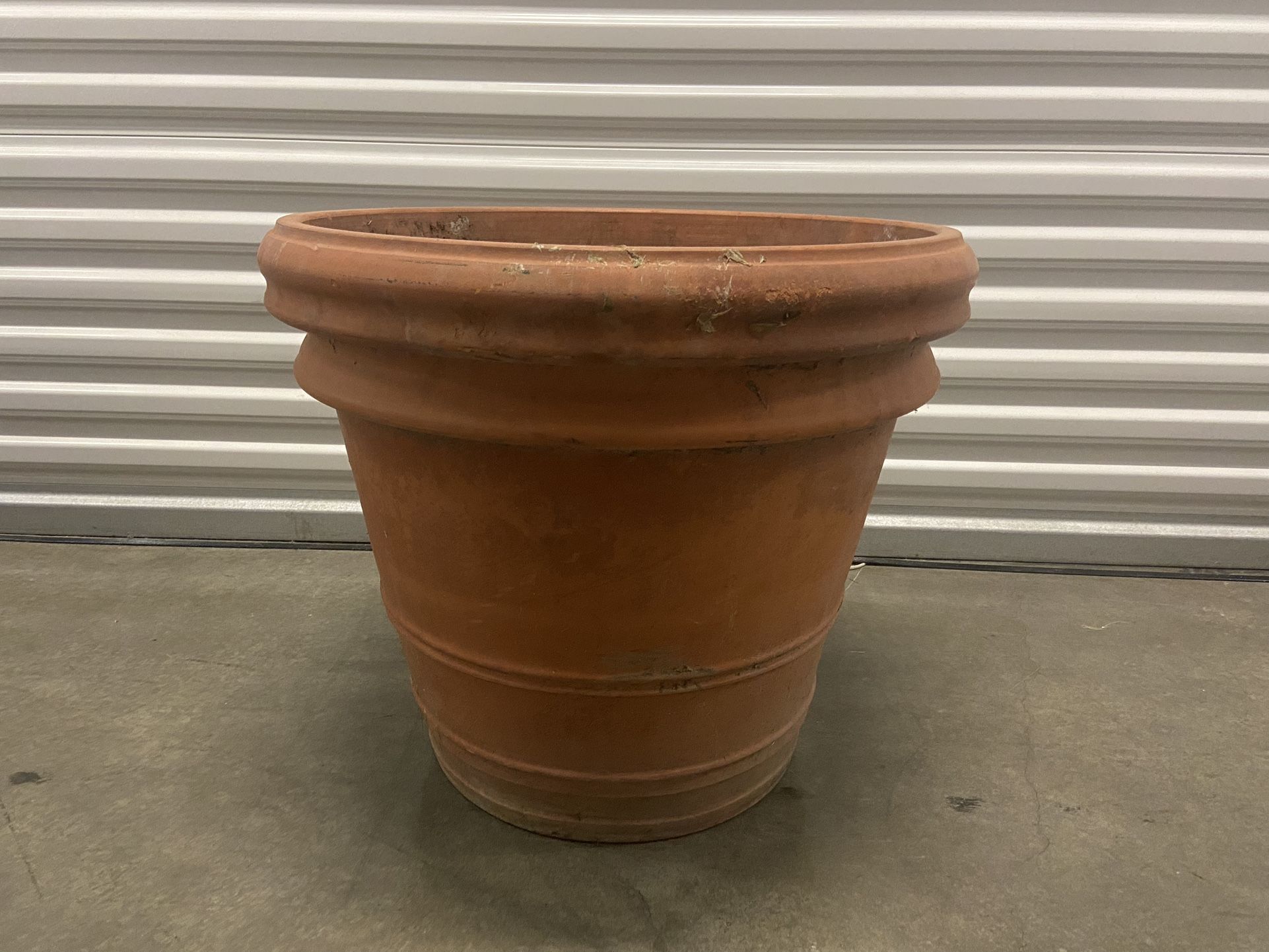 100% Italian Terra Cotta pot