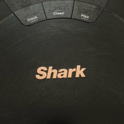 Shark Robot 