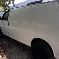 Chevy Express van 2012