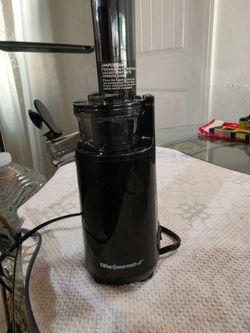 Mini juicer