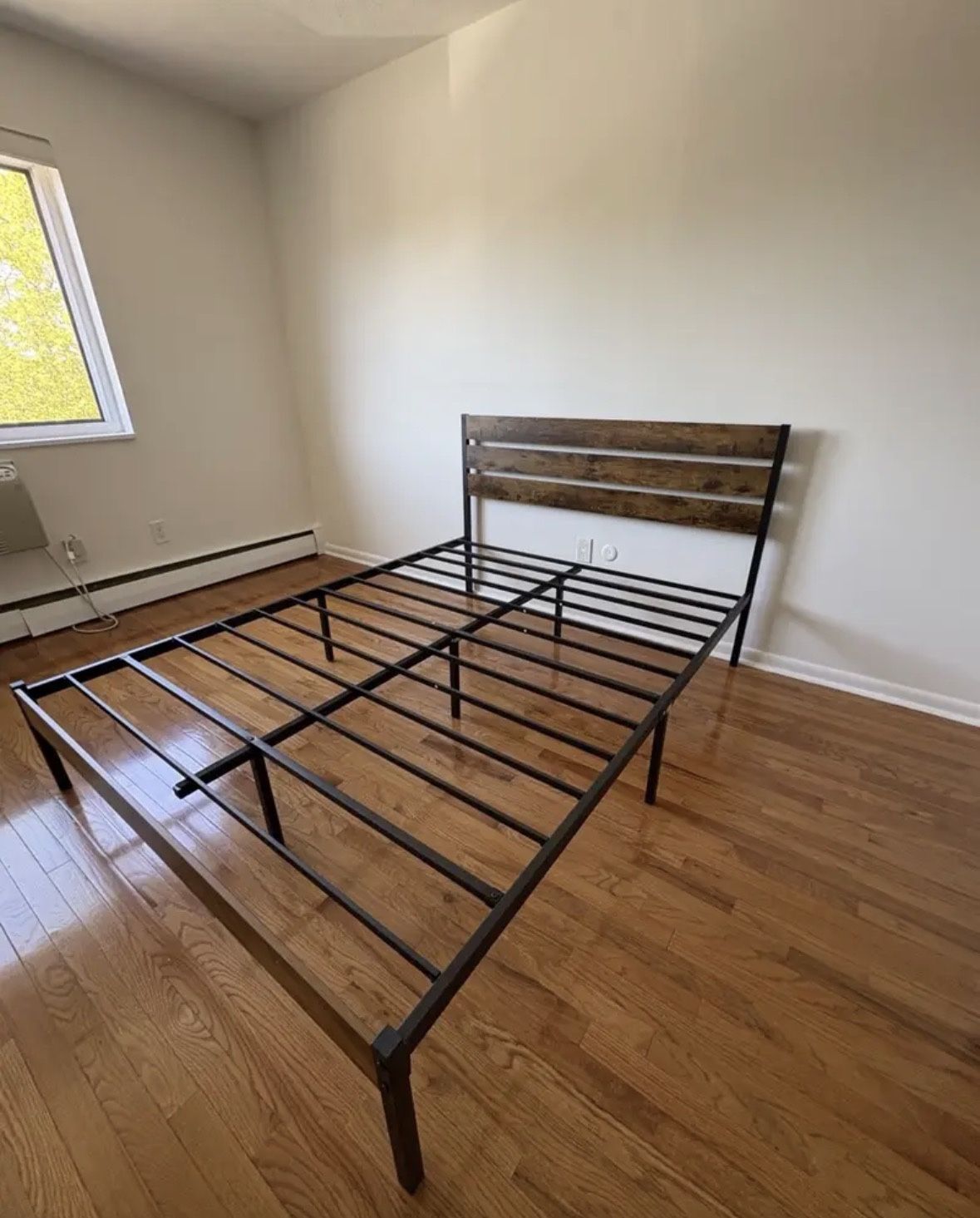 Modern Queen Bed Frame (NEW)
