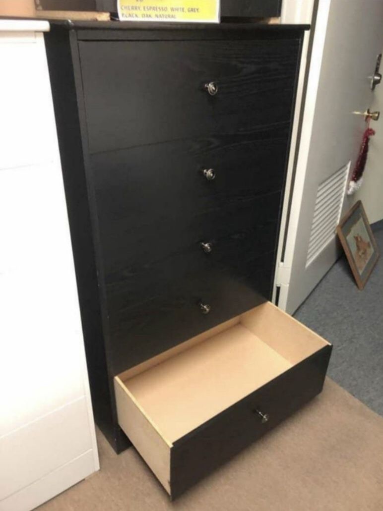 5 Drawers Jumbo Dresser