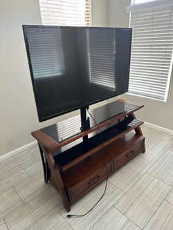Tv stand and tv