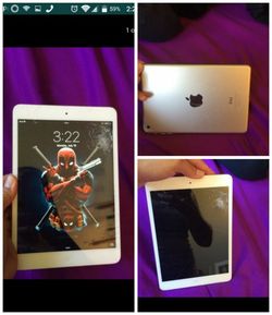 IPad mini A1432 16gb small crack works