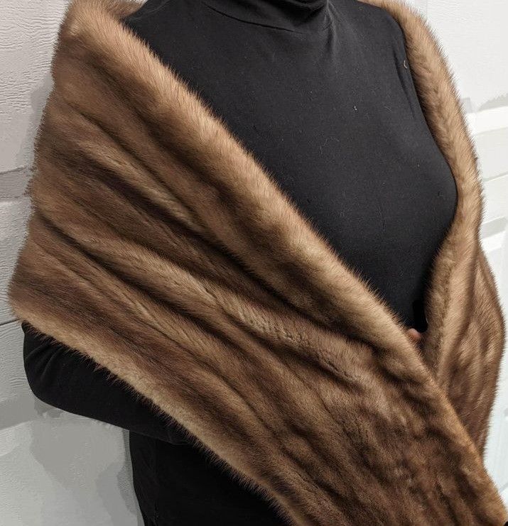 Anger Fur Salon AUTHENTIC Mink Fur Shawl