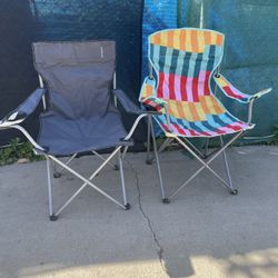2 BEAUTIFUL BEACH CHAIRS REALLY GOOD CONDITIONS 2x$15