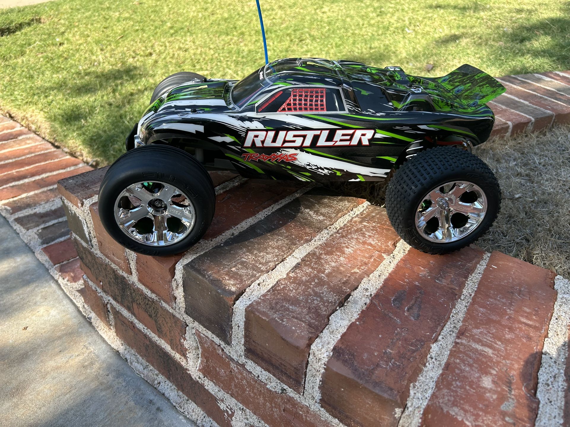 Traxxas Rustler RC Truck
