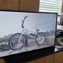 Samsung 42" And Vicio44"smart TV
