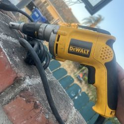 DEWALT DW(contact info removed) rpm VSR Drywall Screwdriver. 