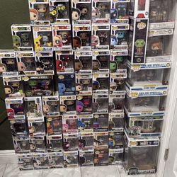 FUNKO POPS 