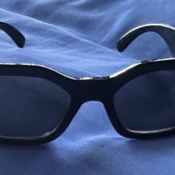 Printum Clear Stylish UV400 Non-Polarized Sunglasses for Men & Women | Slim Oval Gold Tiger Head Medallion Luxury Sunglasses