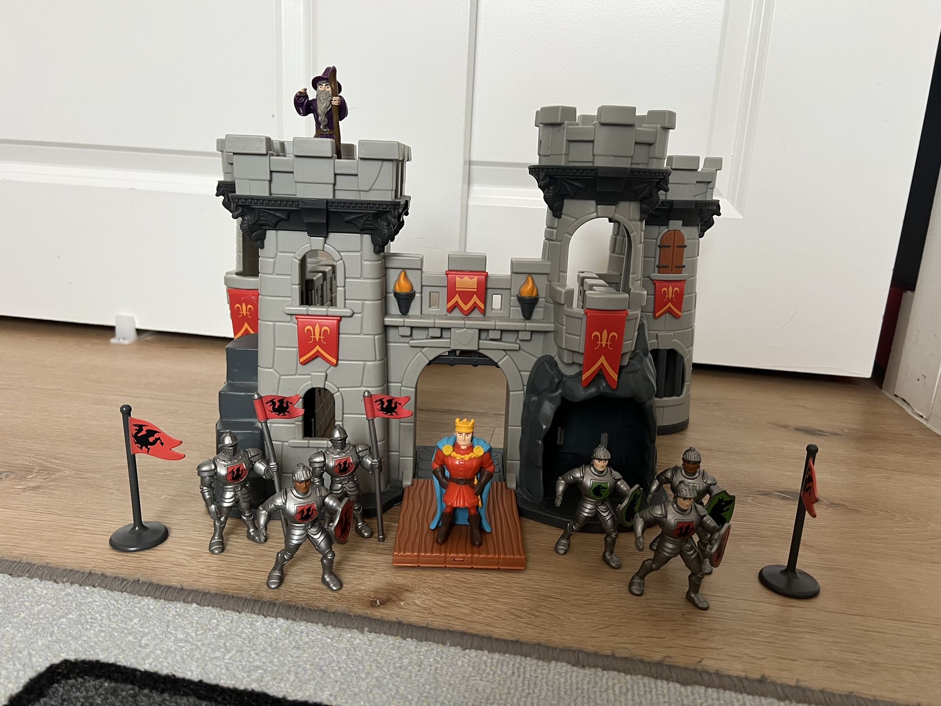 Lakeshore Royal Kingdom Adventure Castle Kids Toy