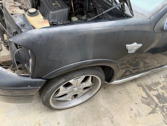 2003 Ford F-150 Harley Davidson parts