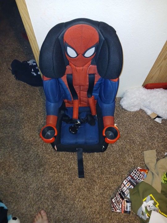 Spider Man Car/ Booster 4 In 1