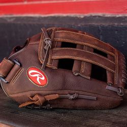 Baseball Mitt