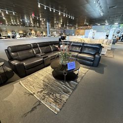 6PC Leather Reclining Sectional With Power Headrest 