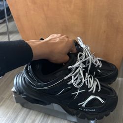 Balenciaga Tracks 