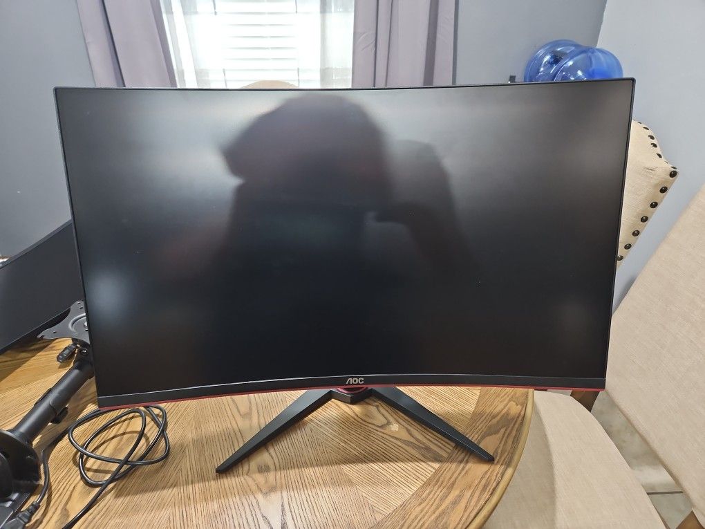 AOC Monitor 32" (Read Description)