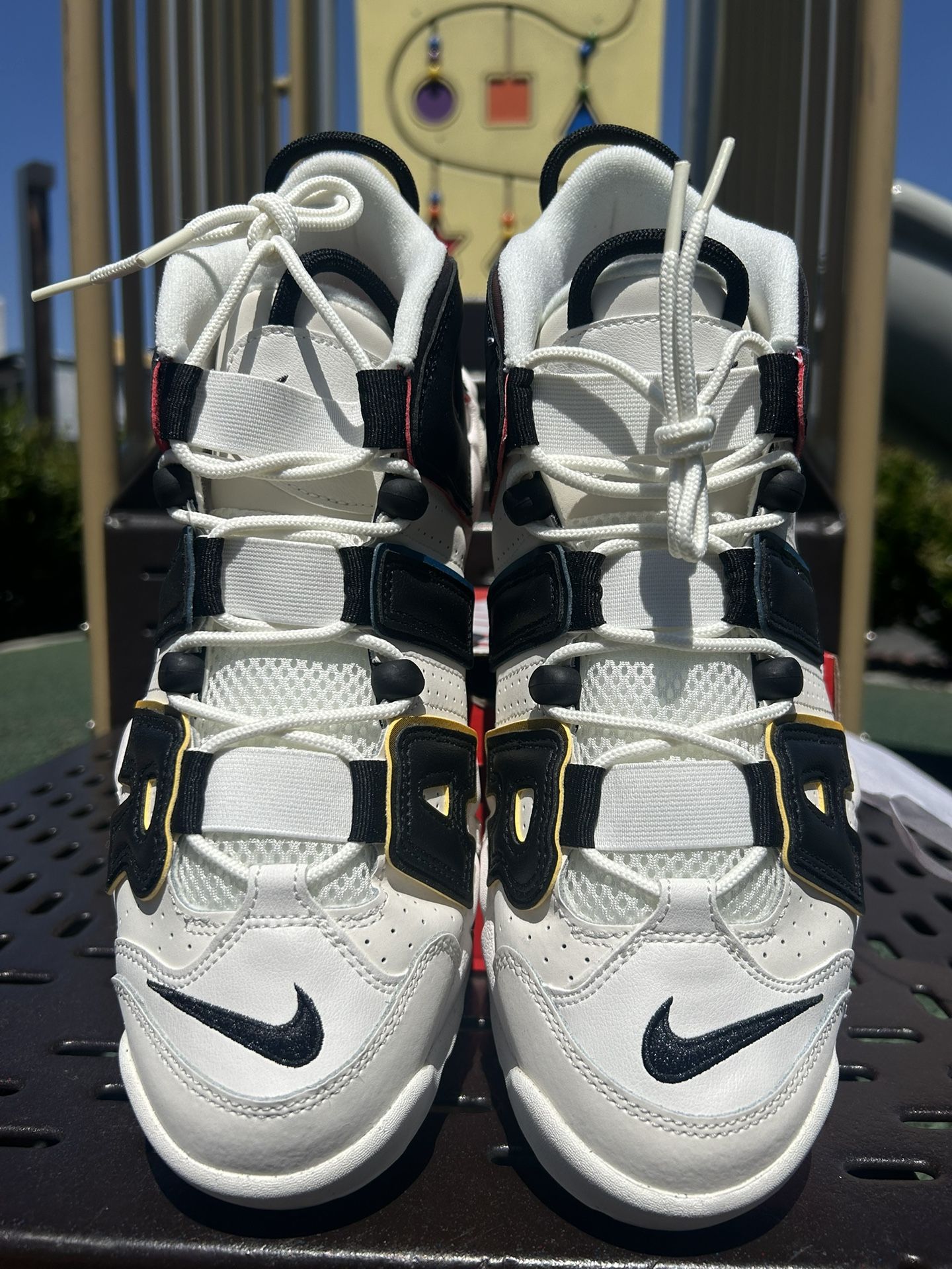 Ds Nike Air More Uptempo Size 9.5 Ds Nike Air More Uptempo Size 9.5