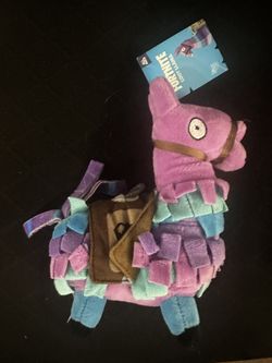 Fortnite llama Plushie