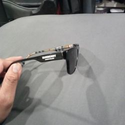 Burberry Sunglasses 