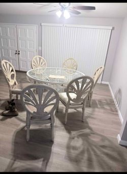 Dinning set