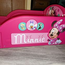 Minnie Mouse Toddler Bed 