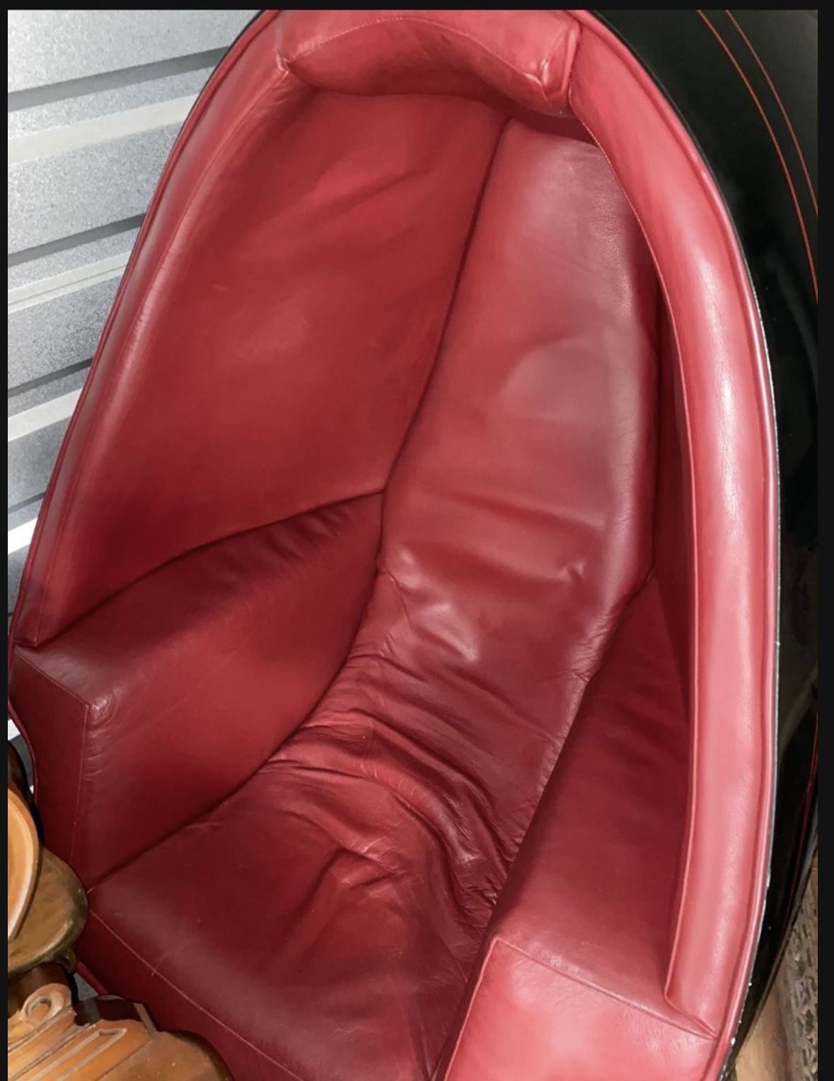 VINTAGE EGG CHAIR