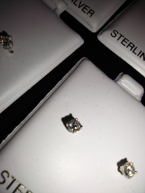 Moissanite Diamond Earrings 3mm = .1ct Each