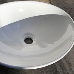 White Bathsnik New Ceramic Basin