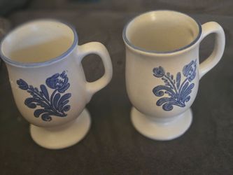 Set of 2 pfaltzgraff folkart mugs