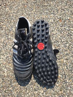 Adidas Team Mundial turf shoes size 10