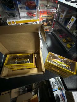 (New 2026)Hot Wheels RLC Exclusive 1948 Chevy Fleetline