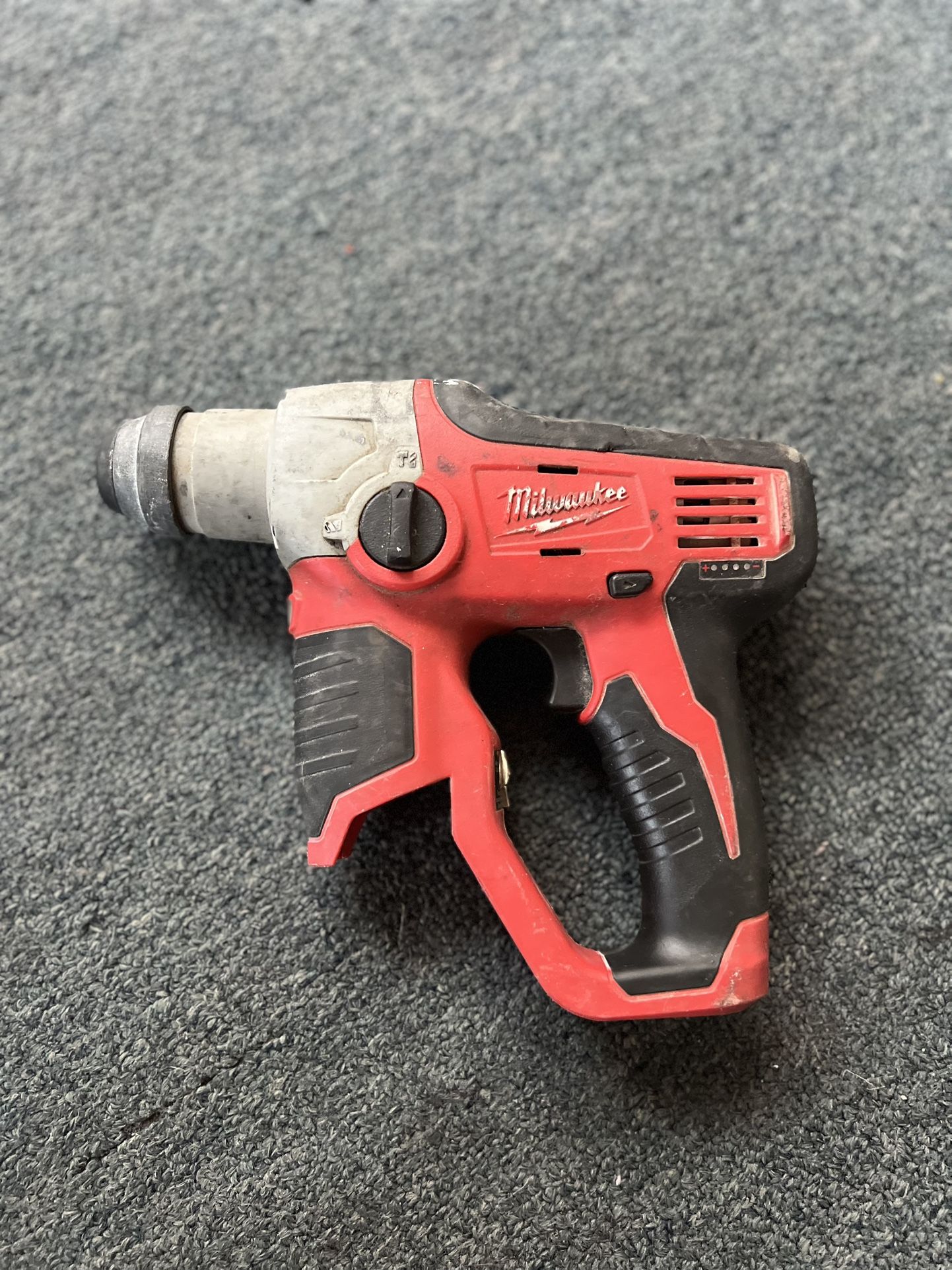 M12 Milwaukee Rotary Hammer