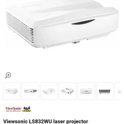ViewSonic Projector Ls832wu 