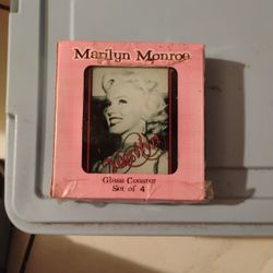 4 Marilyn Monroe Glass Coasters