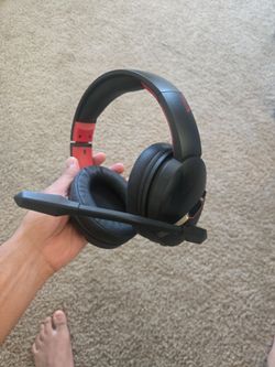 Bluetooth and Wired Gaming Headsets